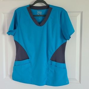 Barco One Scrub Top